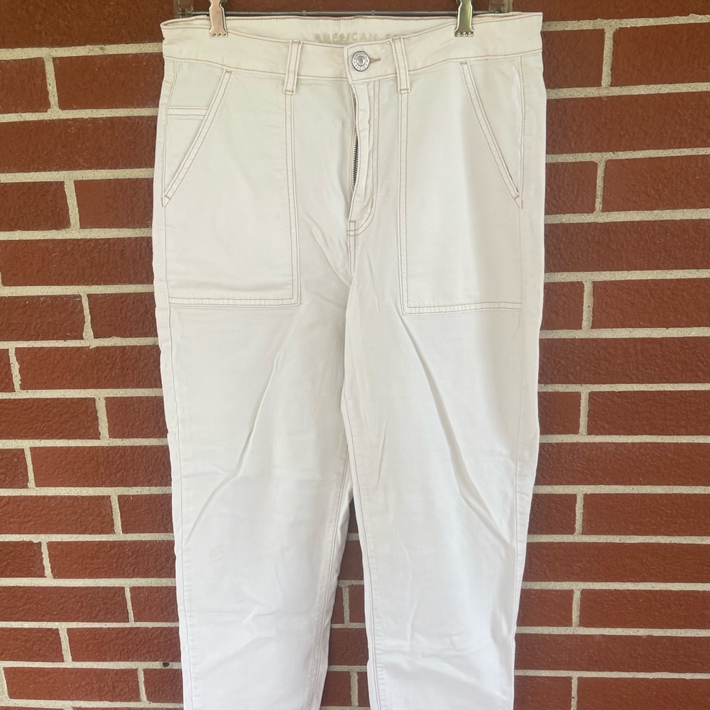 American Eagle Cream Stretch Pants